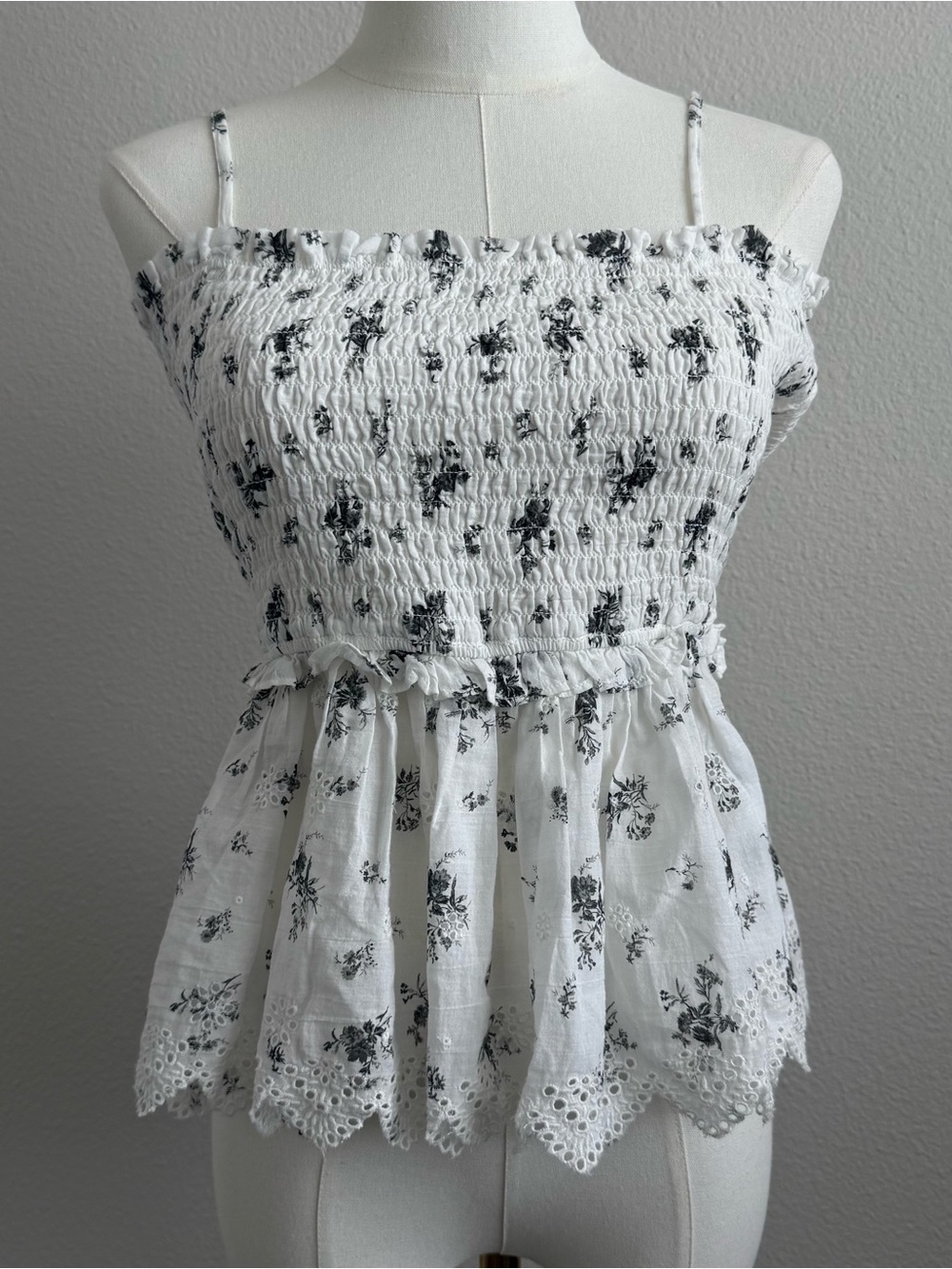American Eagle Floral Smocked Peplum Cami Top XL